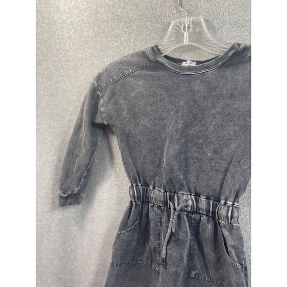 Vintage-Inspired Acid Wash Denim Dress With Long Sleeves & Pockets For Girls - Picture 5 of 11